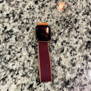 Apple Watch SE Like new! 40mm